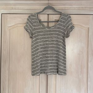 Casual Green-grey Striped Women's Tee